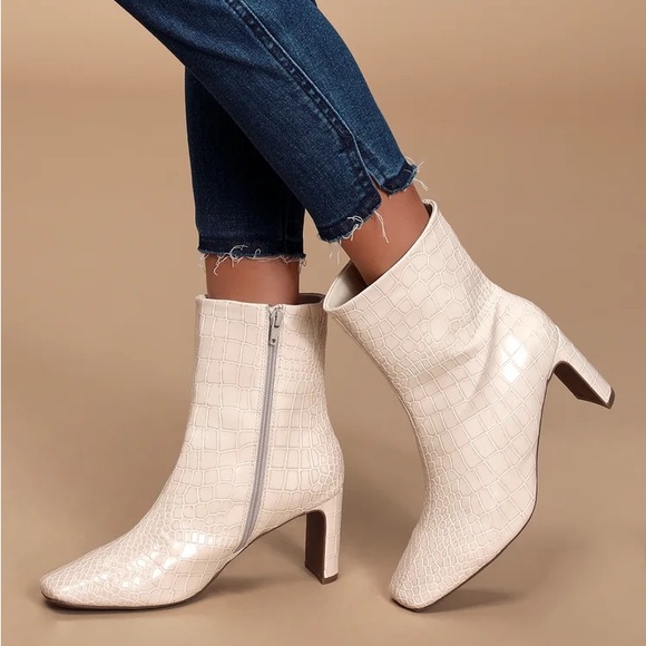 Lulus Winter White Crocodile Embossed Square Toe Booties by Seven Dials - Picture 5 of 5
